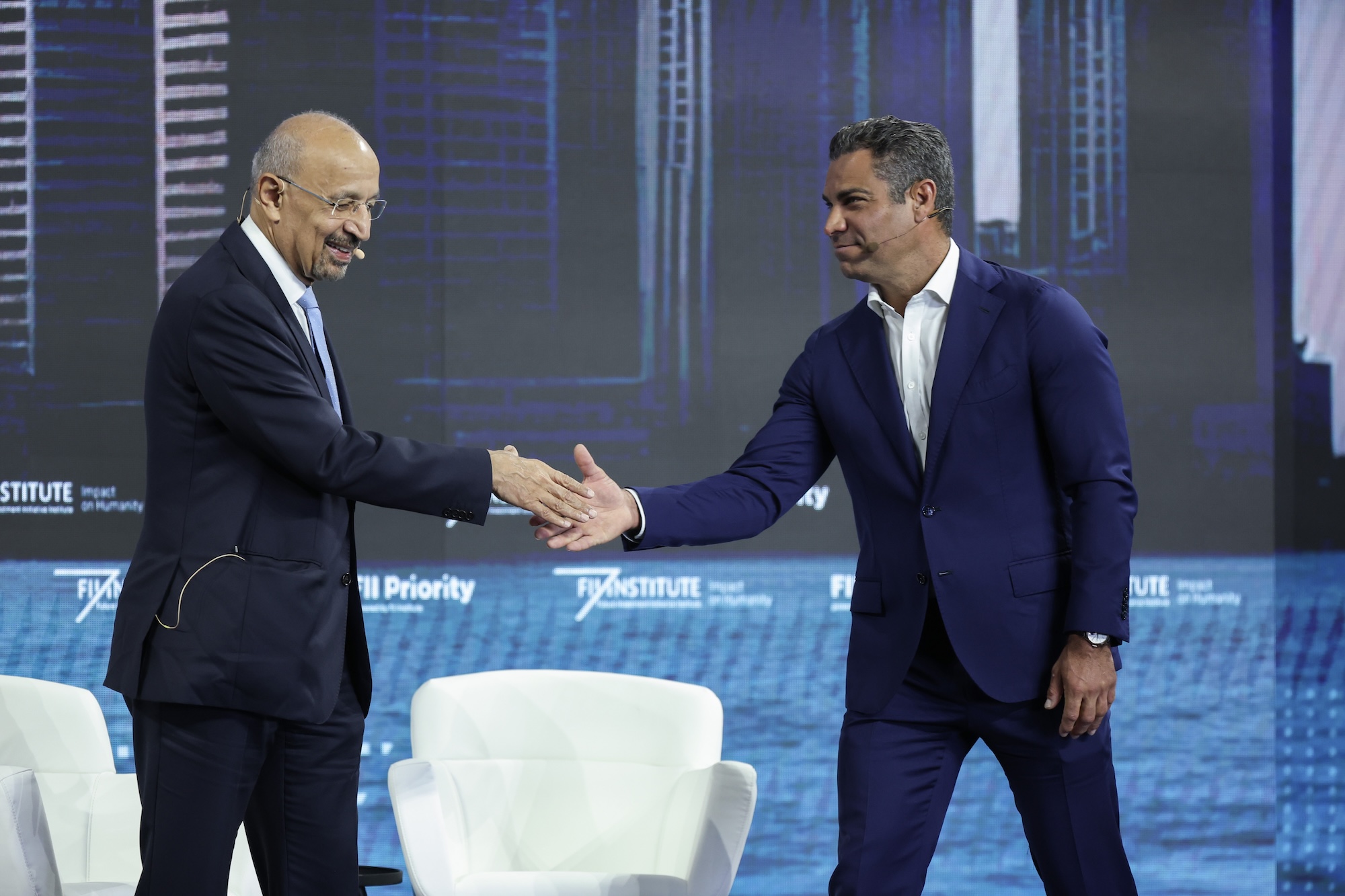 Miami Mayor Joins Global Business Leaders